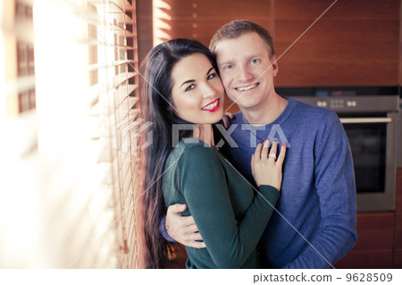 Couple in their house Couple in their house 9628509