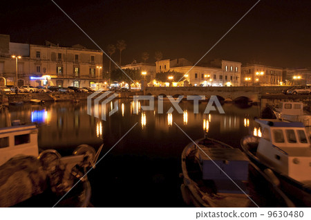 Canal of Syracusa (Syracuse) at night- Sicily, Italy 9630480