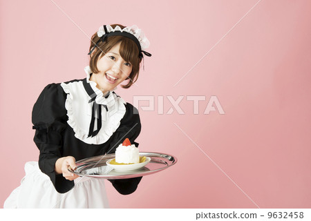 女僕提供蛋糕 9632458