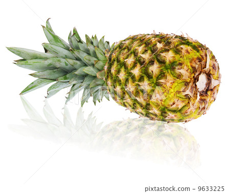 Ripe whole pineapple isolated on white background. 9633225