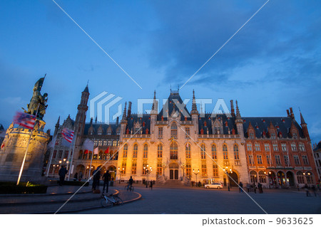 City hall of Bruges at night City hall of Bruges at night 9633625