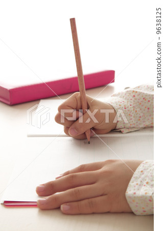 學習的女孩 學習的女孩 9638125