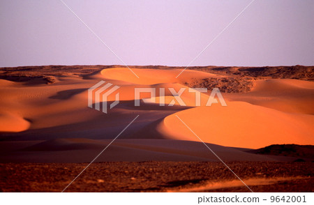 Occidental desert sand dunes Occidental desert sand dunes 9642001