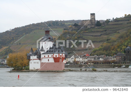 Rhine Castle Ruins Germany 9642840