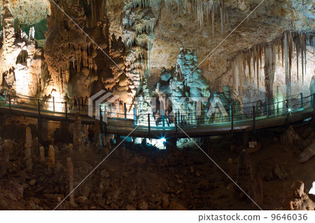 Stalactite stalagmite cavern Stalactite stalagmite cavern 9646036