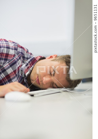 Student sleeping in the computer room 9651131