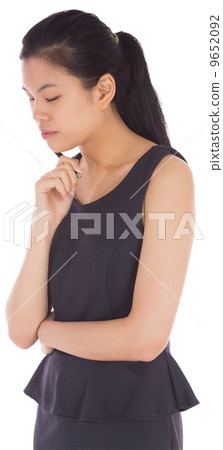 Thinking businesswoman 9652092