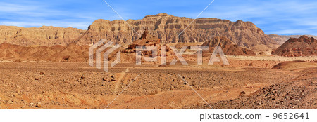 Red mountains in Timna park. 9652641