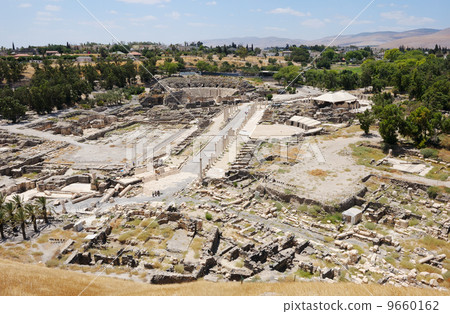 Ancient ruins Ancient ruins 9660162