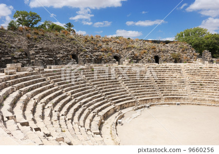 Ancient ruins Ancient ruins 9660256