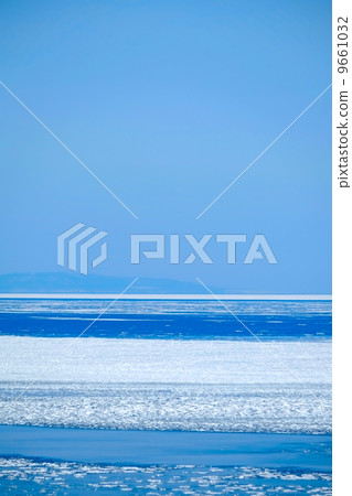 Drift ice Drift ice 9661032