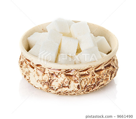 Sugar cubes in a bowl isolated on white background 9661490