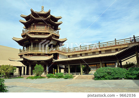 Naruketsukaku of Dunhuang 9662036