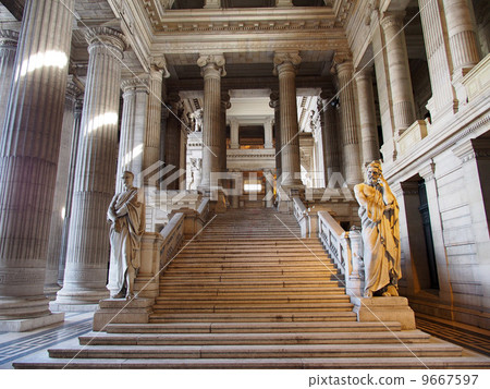 比利時布魯塞爾最高法院 9667597