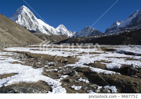 去珠穆朗瑪峰路線Coomb Moraine 去珠穆朗瑪峰路線Coomb Moraine 9667752