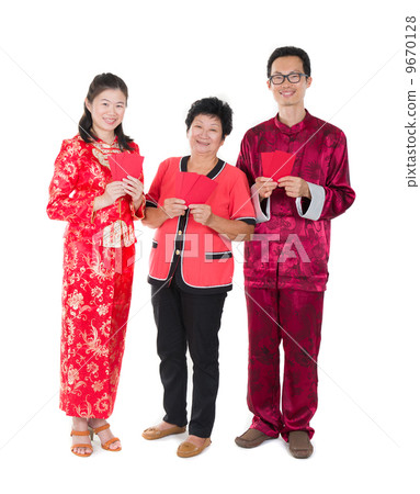 chinese new year family with ang pow symbol of luck chinese new year family with ang pow symbol of luck 9670128