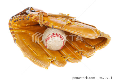 Baseball ball and mit 9670721