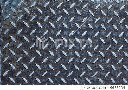 Rusty metal plate background 9672334