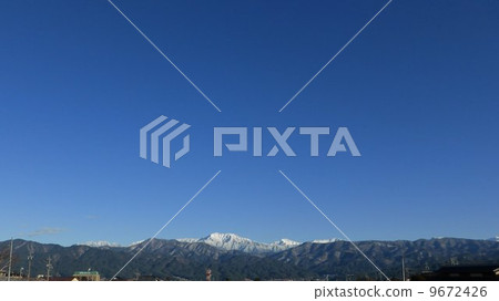 伊娜山脈和新雪南阿爾卑斯山脈 9672426