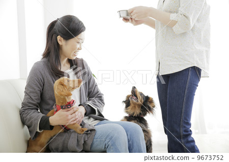 和狗一起生活 和狗一起生活 9673752