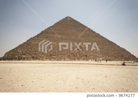 Unusual View Of The Pyramids Of Cairo Egypy 9674277