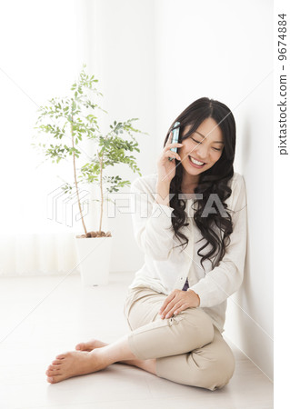 一個女人打電話 一個女人打電話 9674884