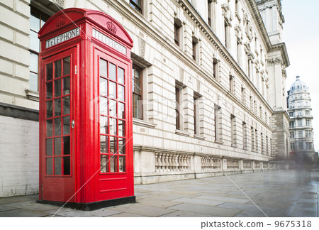 Phone cabine in London Phone cabine in London 9675318