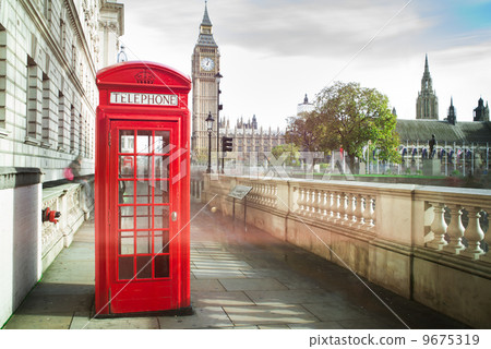Big ben and red phone cabine Big ben and red phone cabine 9675319