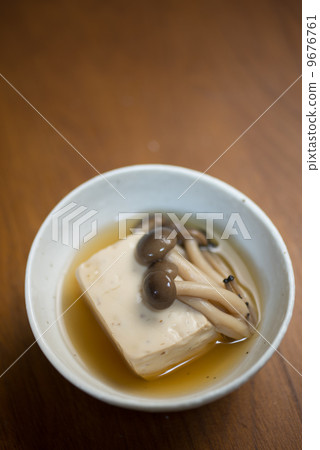 煮豆腐和shimeji 9676761