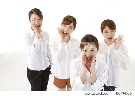 Four young women 9676966