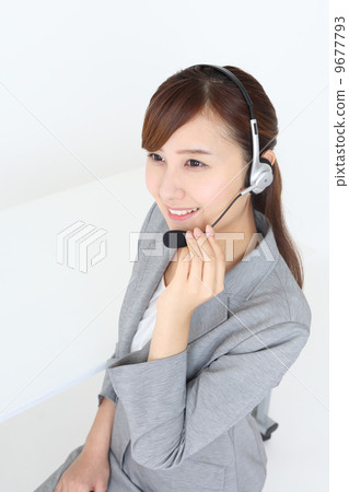 操作者 9677793