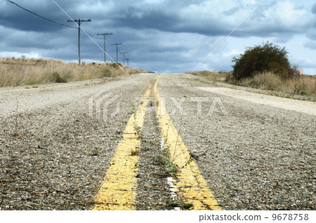 Old dramatic asphalt road 9678758