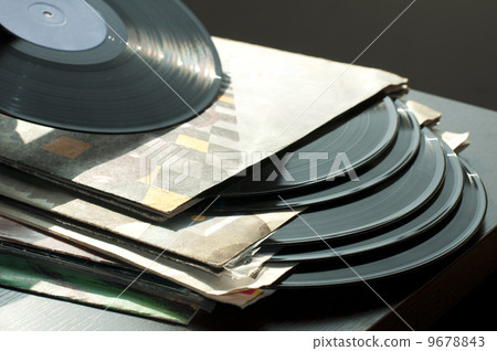 LPs and covers 9678843