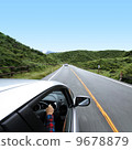 開車在山路上 9678879