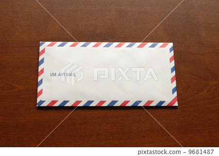 Airmail  9681487