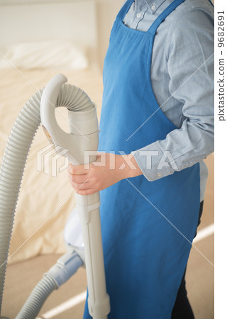 House cleaning House cleaning 9682691