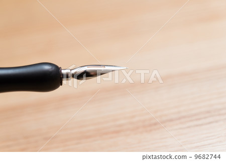 筆尖 9682744