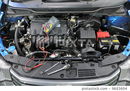 Automobile engine 9683604