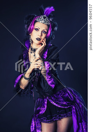 Violet queen 9684557