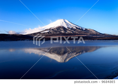 Upside-down Fuji Upside-down Fuji 9684865