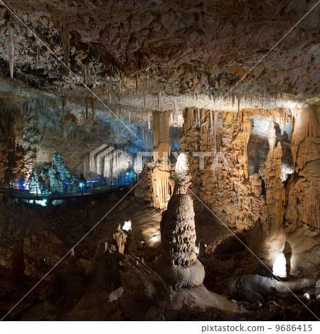 Stalactite stalagmite cavern Stalactite stalagmite cavern 9686415