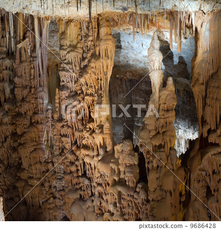Stalactite stalagmite cavern 9686428