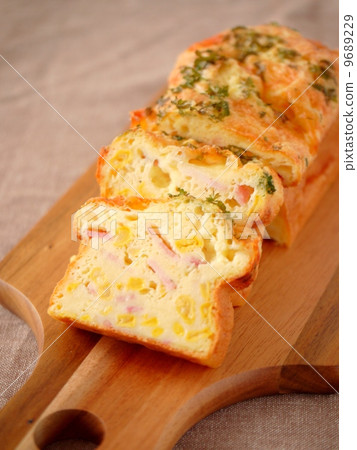 凱撒與玉米和馬蘇里拉奶酪 凱撒與玉米和馬蘇里拉奶酪 9689229