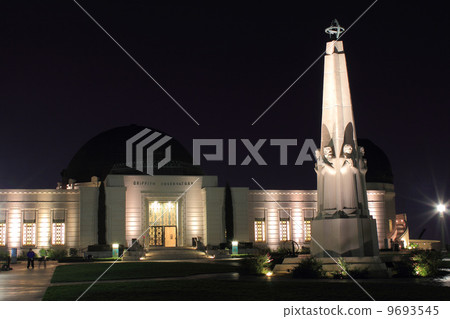 Griffith Observatory at night Griffith Observatory at night 9693545
