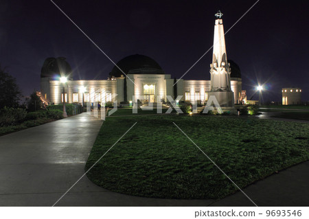 Griffith Observatory at night Griffith Observatory at night 9693546