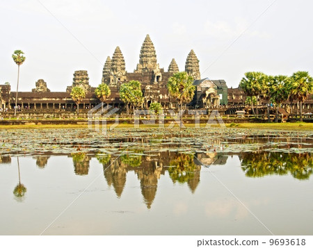 Angkor Wat  9693618