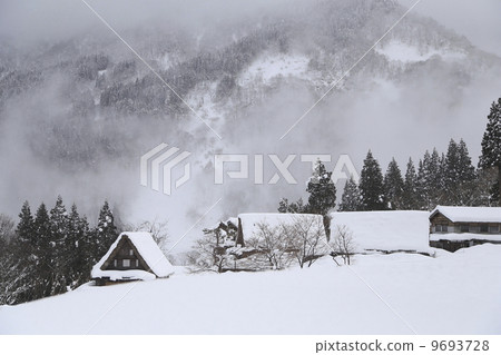 Gokayama (sideways) Gokayama (sideways) 9693728