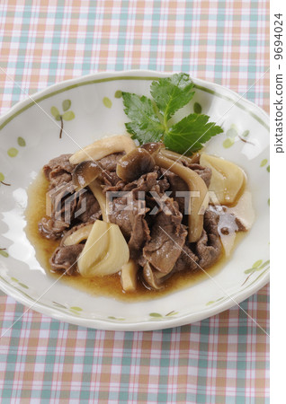 燉牛肉和大蒜黃油 燉牛肉和大蒜黃油 9694024