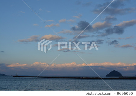 Winter Usuki Harbor Evening landscape Winter Usuki Harbor Evening landscape 9696090