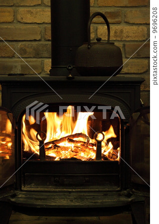 Warm wood stove Warm wood stove 9696208